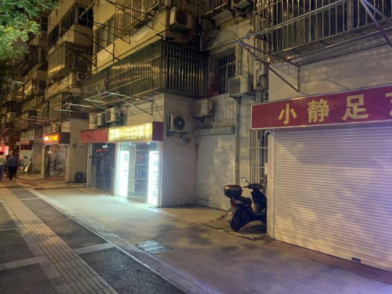 看到老哥说的之前虹桥大骚货在十